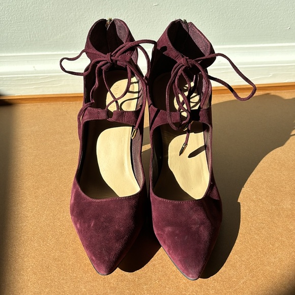 Maroon velvet lace-up heels - perfect for fall and winter! - Picture 4 of 4